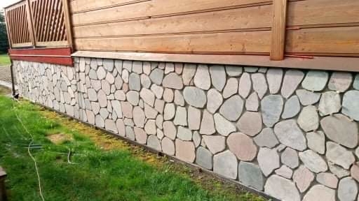 Wandverkleidung Steine; Shnitt steine; feldsteine; Natursteine; Steine; Cut stone