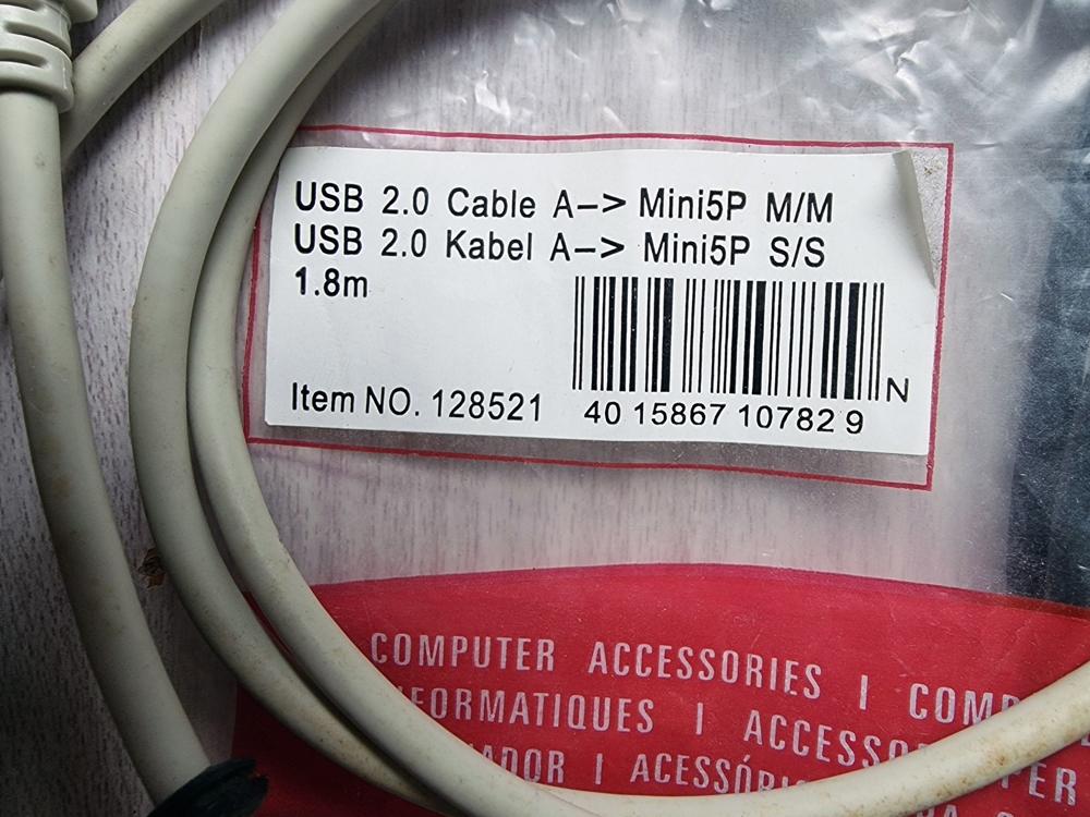 5x USB-Kabel und Verlängerungen, neue und gebrauchte, unterschiedliche Längen