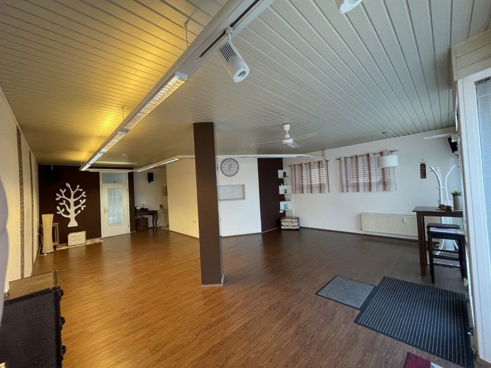 Raum für Yoga, Fitness und sonstige Kurse in Griesheim stundenweise zu vermieten
