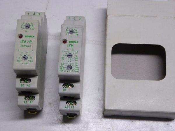 1 Paket Eberle Zeitrelais anzugverzögert rückfallverzögert Relais Multifunktionsrelais 240V 