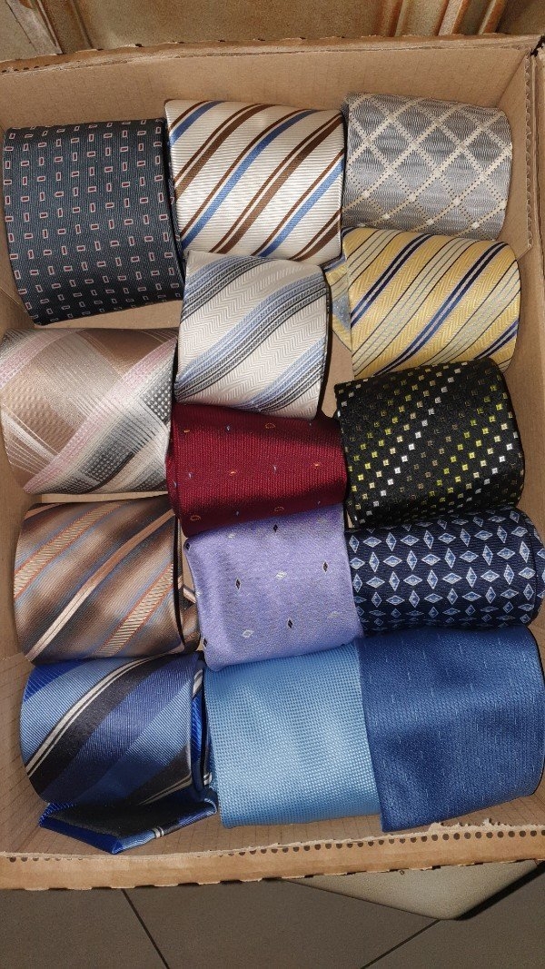12 tolle Krawatten gebraucht