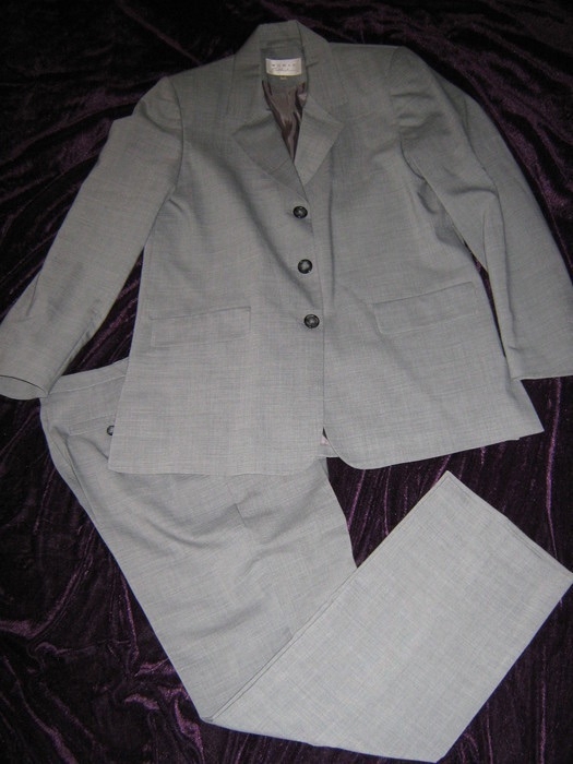 NEU Schurwolle Hosen Anzug H&M Woman Collection 38-40/S-M grau