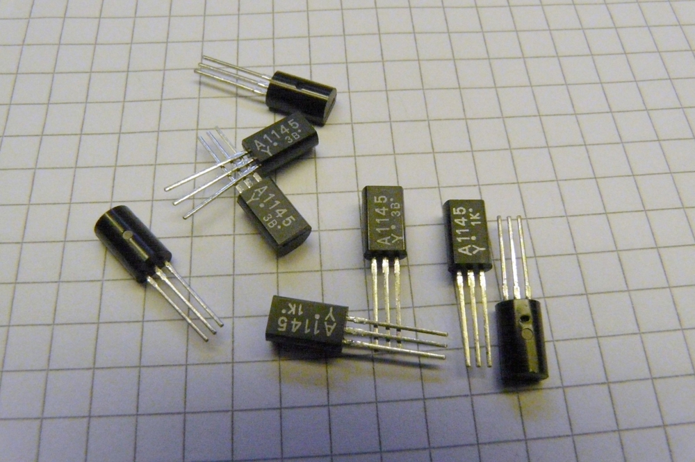 2SA1145 Y Transistor PNP