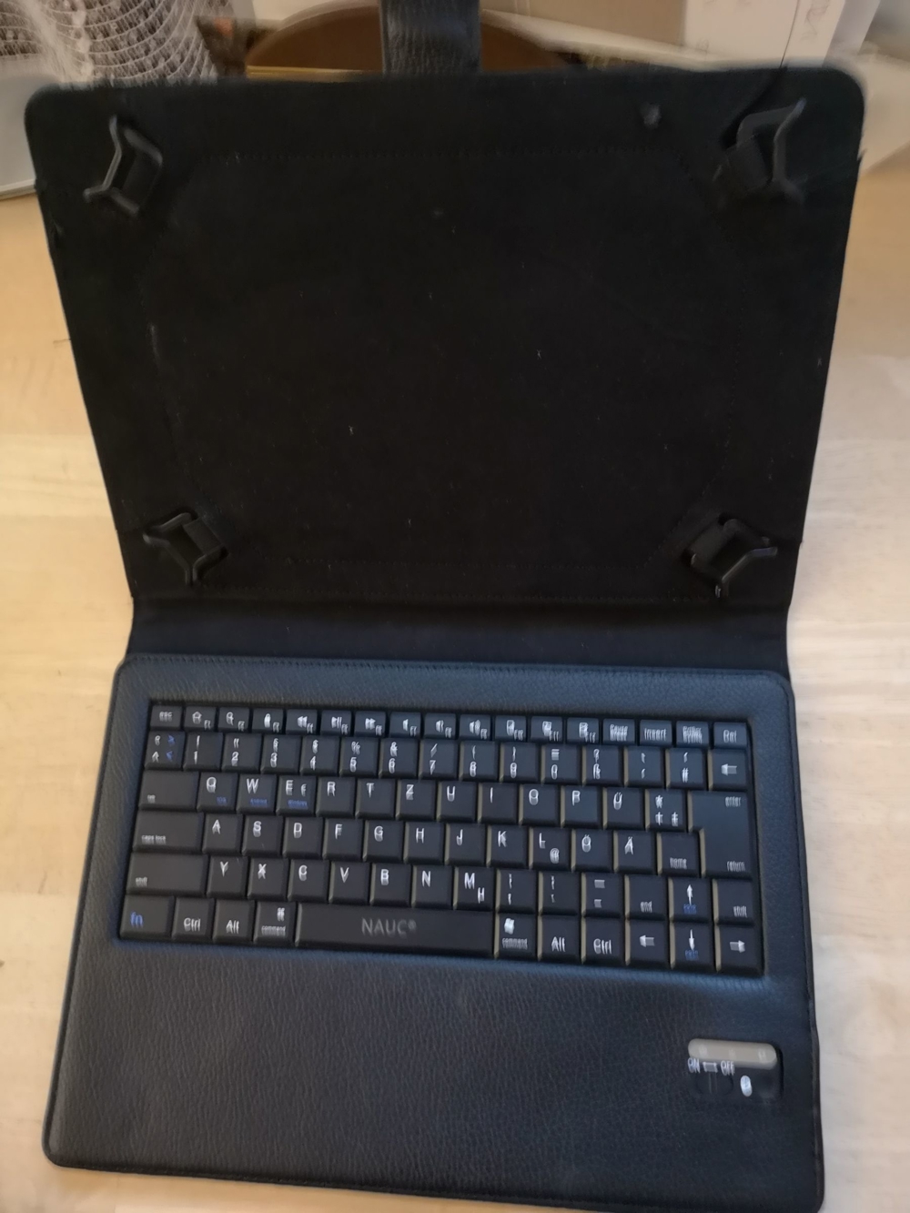 Deutsche Bluetooth Tastatur (z.B. für Tablets)
