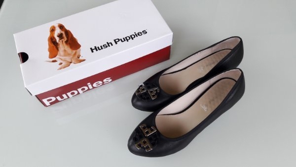 Neuwertige Schuhe/Pumps (schwarz) von Hush Puppies; Größe 40
