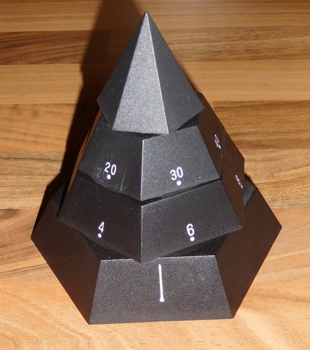 Pyramidenuhr - 4 Ebenen