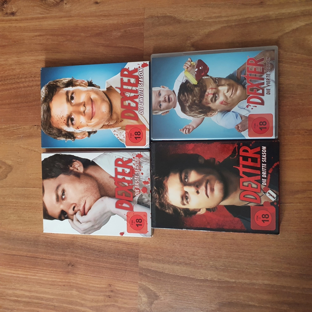 Dexter Staffel 1 - 2 - 3 - 4 DVD ab 18 Jahren