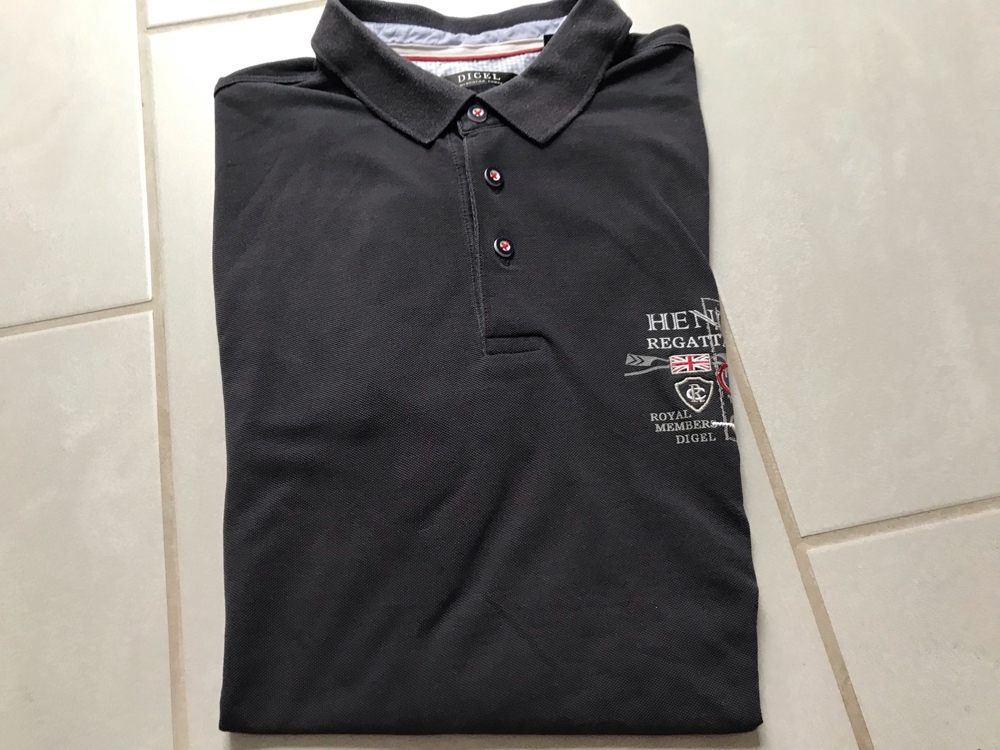 TSHIRT dunkelblau mit Ablikationen