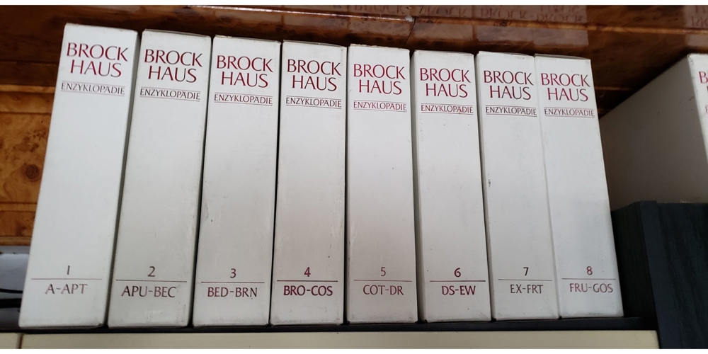 Brockhaus Enzyklopädie 30 Bänder Halblederausgabe mit Goldschnitt