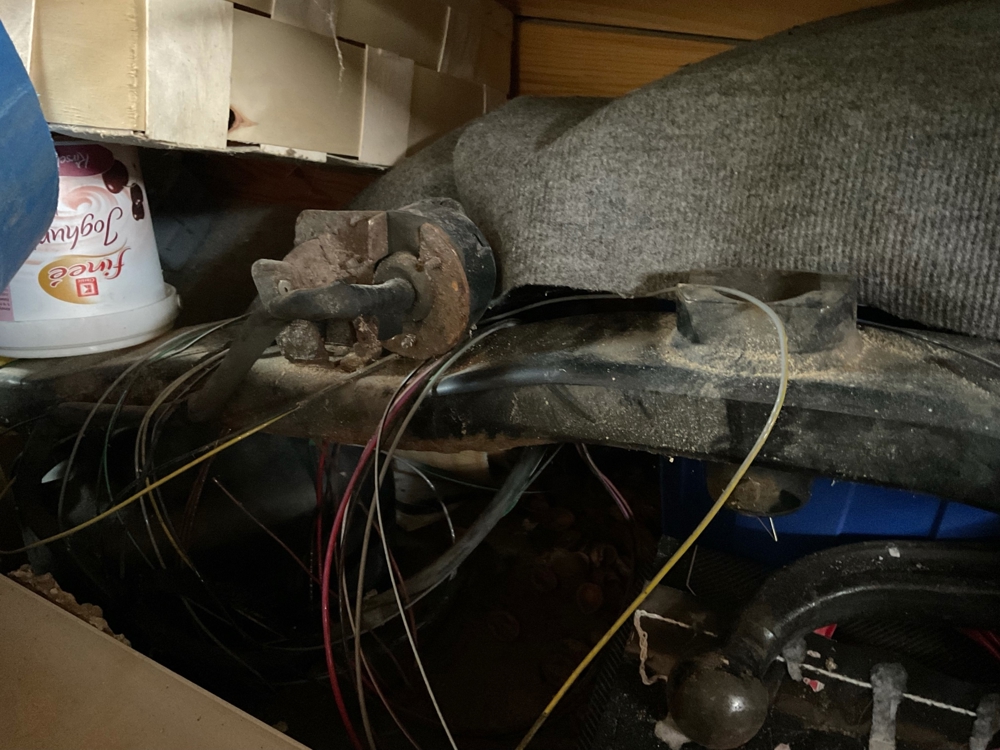 Anhängerkupplung für E Klasse, war an einem Model von 1997 montiert