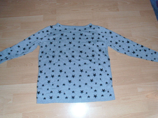 Pullover von H&M, hellgrau mit Sternen, Gr. 42