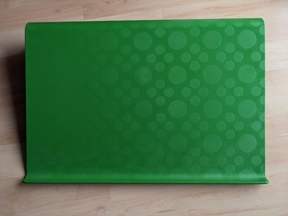 Verkaufe robuste Laptopunterlage für den Schoß, Farbe grün