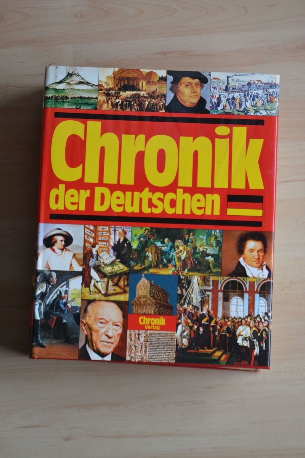 Verkaufe Buch Chronik der Deutschen , 1216 Seiten