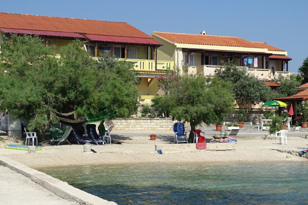 Direkt am Meer - Ferienwohnung Kroatien Urlaub  Adria Insel Strand