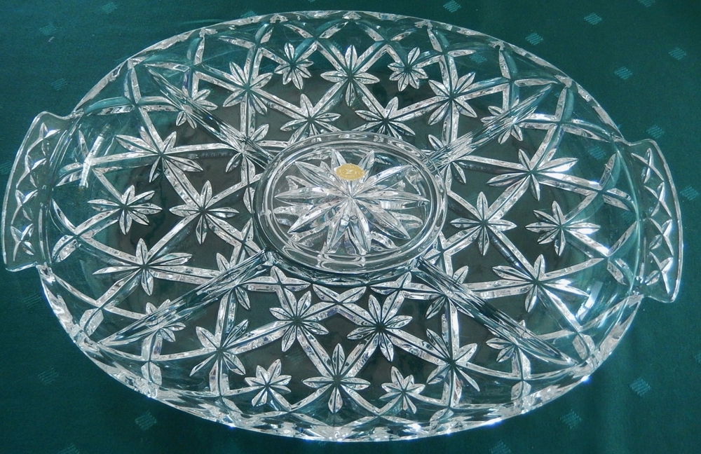 Bleikristall Platte / Schale mit Einteilungen und Deckeldose im Innenteil