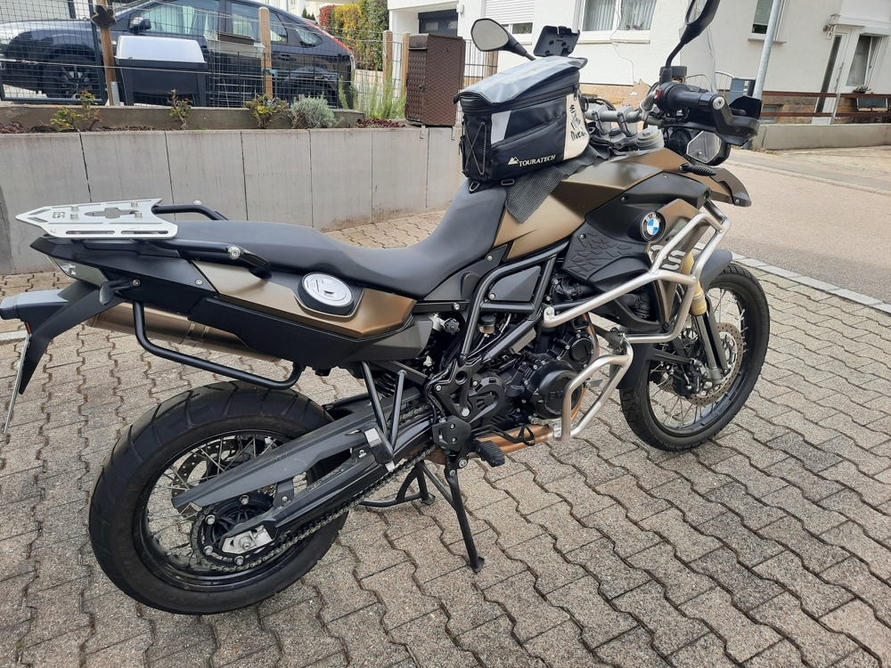 BMW F 800 GS - wie neu, tiefergelegt, viel Zubehör BMW F 800 GS - wie neu, tiefergelegt, viel Zubehör