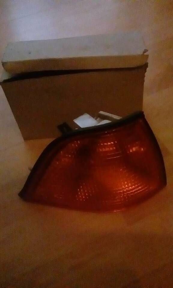 Originale Blinkleuchte BMW. E36 3er Reihe Originale Blinkleuchte BMW. E36 3er Reihe