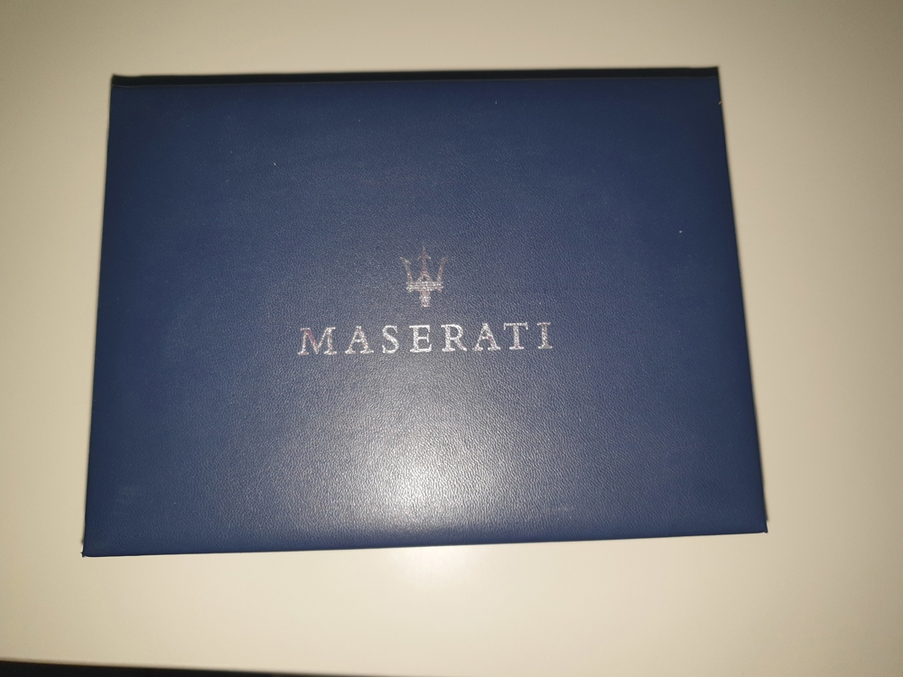 Maserati Chronograph Uhr zu verkaufen.