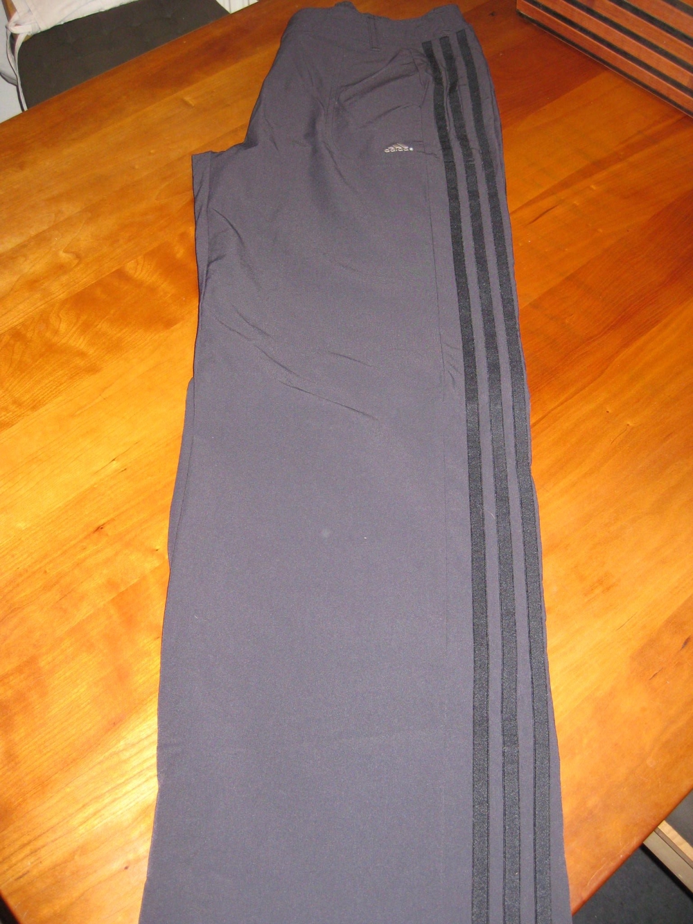 adidas Sporthose schwarz Gr. 38