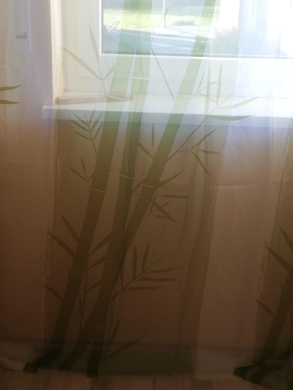 2 Schlaufenvorhänge / Deko-Schals / Fertigvorhang in Bambus-Design (weiß-grün), je 140 x 245 cm
