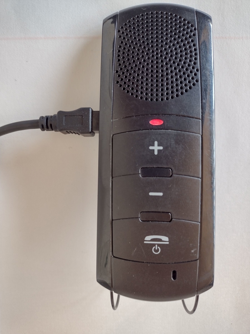 Kfz - Freisprech einrichtung Drahtlos - Bluetooth - von KONA. Gebraucht. Geringe Nutzungsspuren