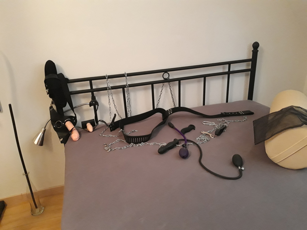 CBT-Spanking-Tease-Devotion-Bondage-SM- soft bis stark