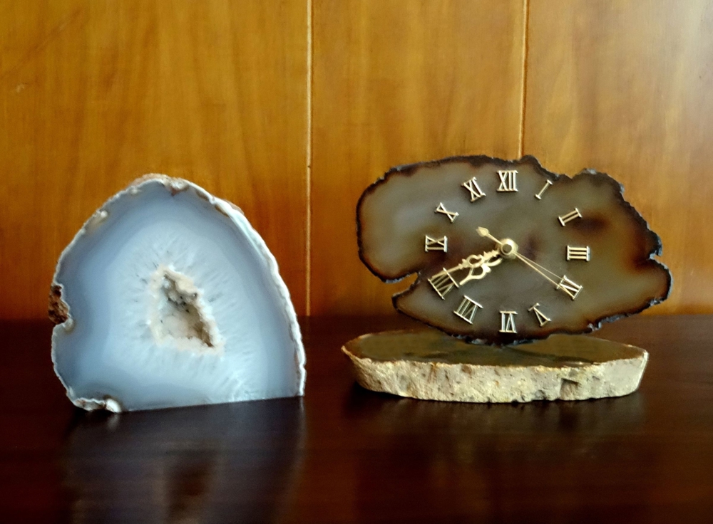 Ausgesuchte Achat-Uhr + Achatgeode