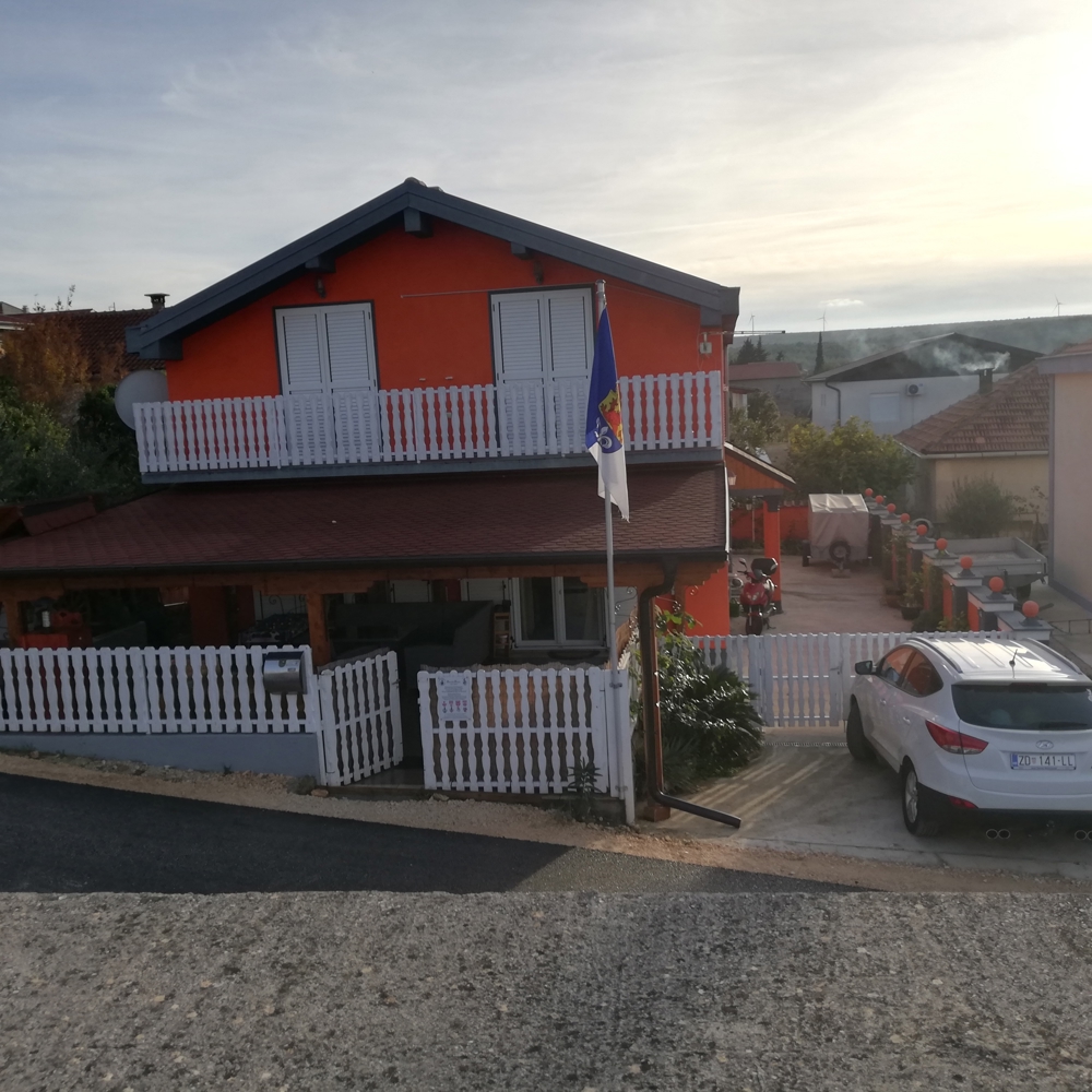 Haus mit Meerblick in Karin Gornji, Kreis Zadar - Dalmatien zu verkauen