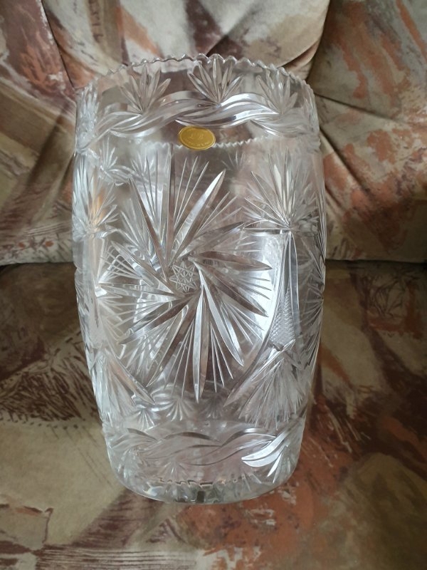 Grosse schwere (Blei) Kristallvase mit Trockenblumen