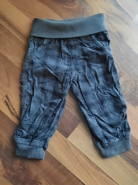 Bequeme Cordhose mit Gummibund Gr.74 