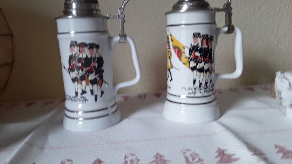 Bergbau: 2 Traditions-Ruhestandbierseidel Histor. Bergparade 1719