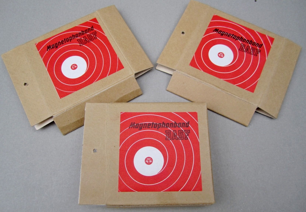 BASF Magnetophonband Versandbox Karton Tasche Block 10 Versandaufkleber