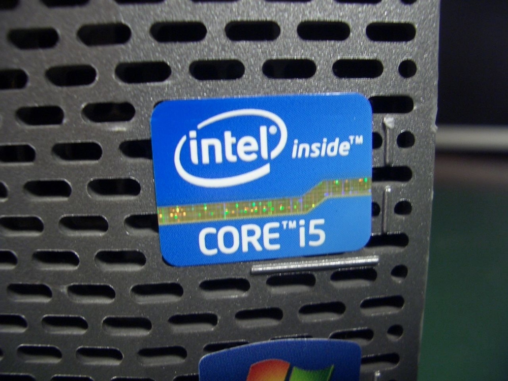 Intel 5 slimline Desktop PC von Dell - mit Intel TurboBoost. Ideal für Home Schooling oder Homeoffi.