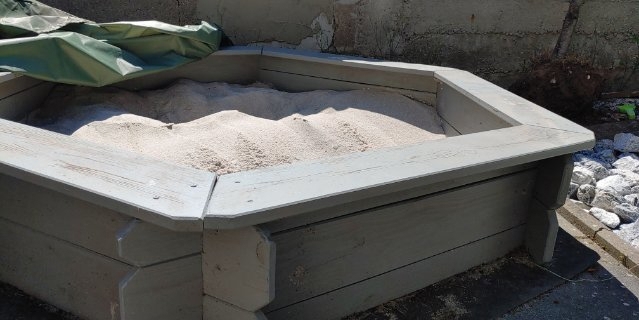 Sechseck Sandkasten 173 cm ab 3 Jahren mit Sitzfläche