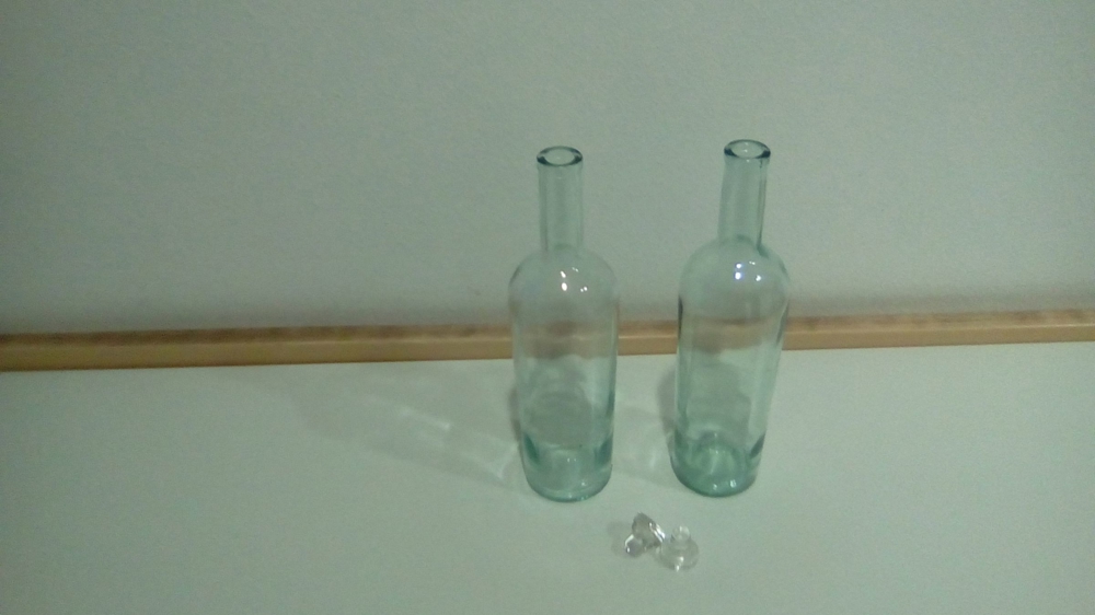 Flaschen mit Glastopfen/Glaskorken