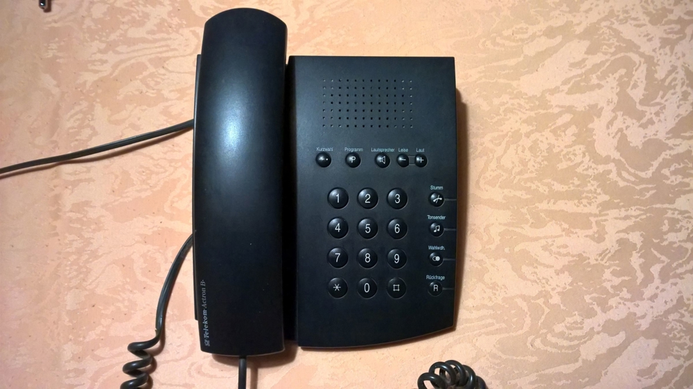 Telefon, Telekom Actron B