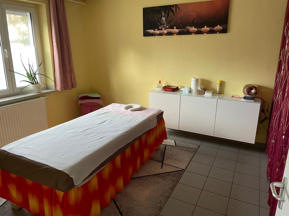 Massage Wiedereröffnung: China Wellness Massage bietet chinesische Massagen in MG-Odenkirchen