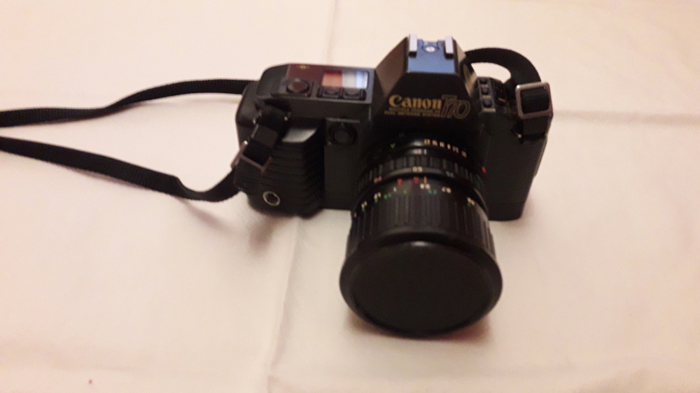 Fotoapparat Canon T-70
