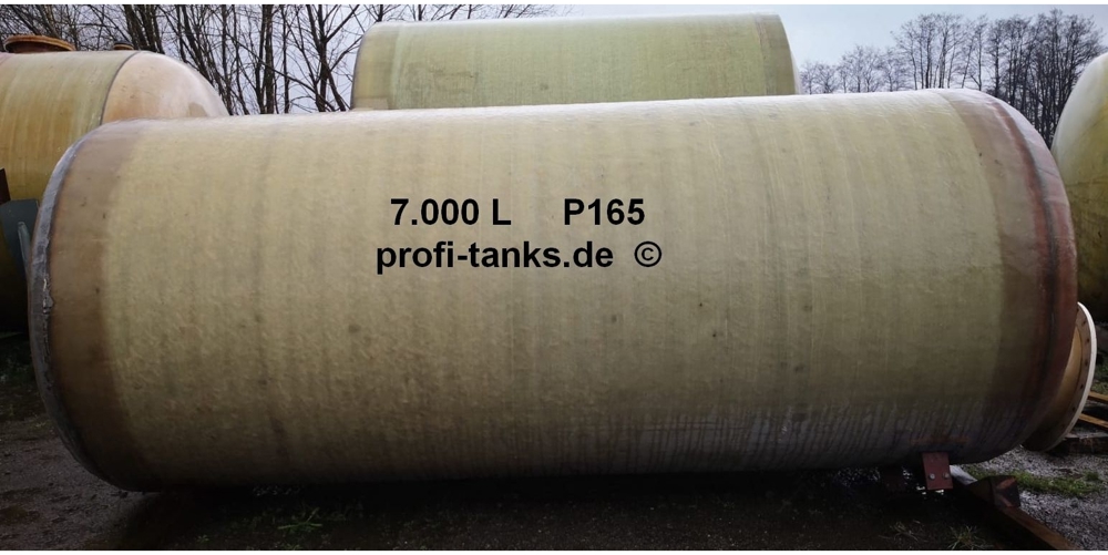 P165 gebrauchter 7.000L Polyestertank GFK mit Chemieschutzschicht Wassertank Flüssigfutter Molketank