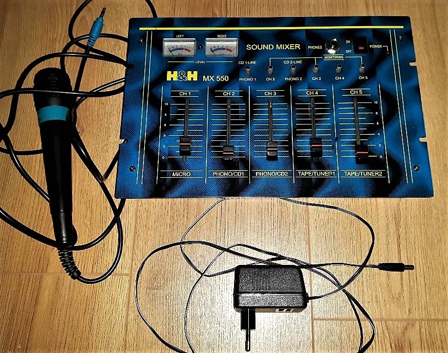 Mischpult + Mikrofon + Netzeil