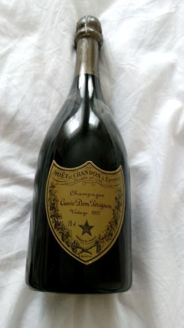 A C H T U N G ! Dom Perignon Champagner