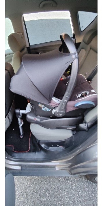 Maxi Cosi Babyschale Autositz Kindersitz Kinderwagen 
