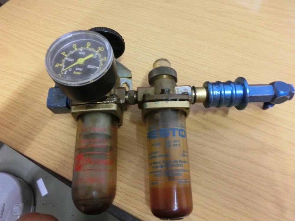 FESTO FRC-1 4 Wartungseinheitmit Manometer und Absperrventil Messing