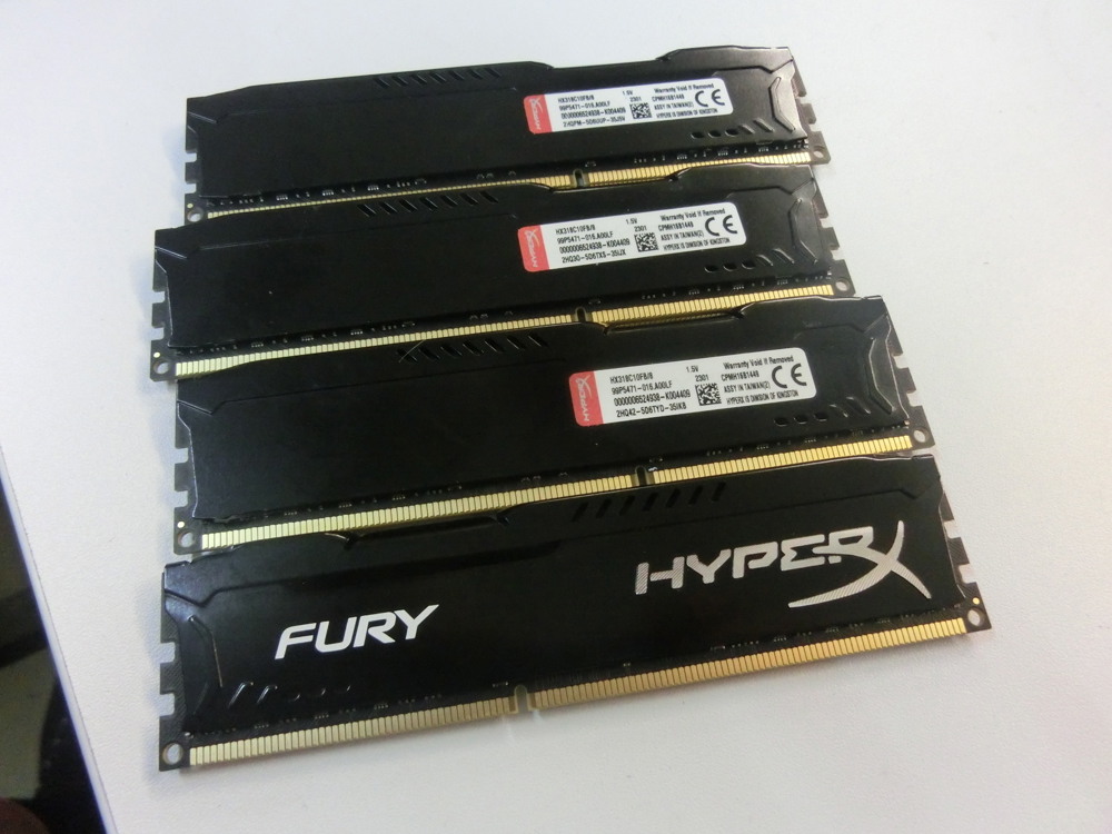 8GB DDR4 RAM  Hyper X Fury  4x8GB Arbeitsspeicher DDR4-2133 CL14 288-Pin DIMM