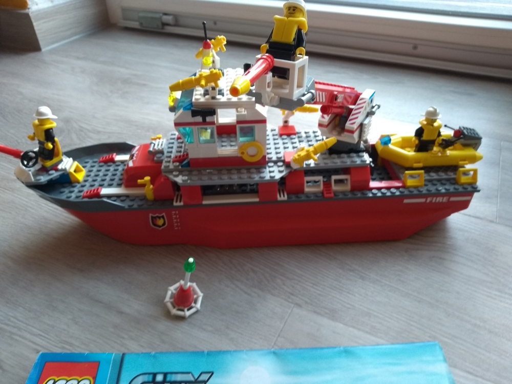 Lego City Feuerwehrschiff (7207) Top Zustand, alle Teile vorhanden inkl. Bauanleitung!!!!