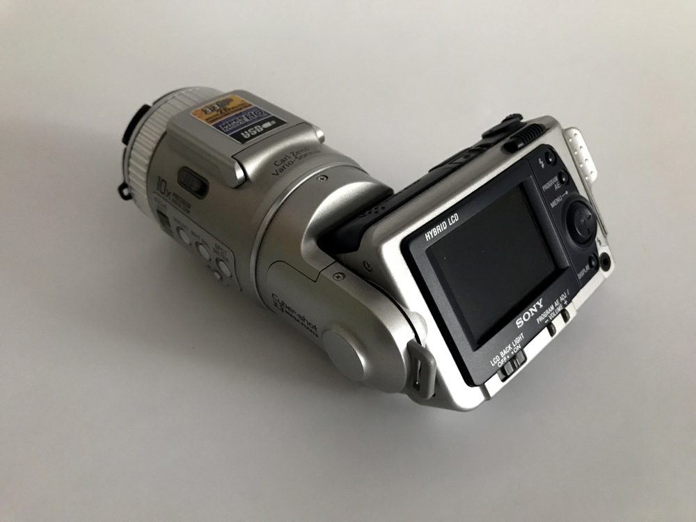 Sony Cybershot DSC-F505V Kamera