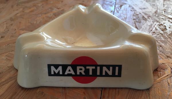 Original MARTINI Aschenbecher, Porzellan, 3 eckig, Retro 70er, 1a Zustand, rares Sammlerobjekt