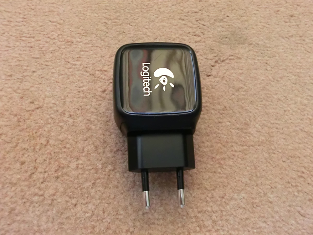 LOGITECH Original USB-Ladegerät, u.a. für Funk-Mäuse und Funk-Tastaturen