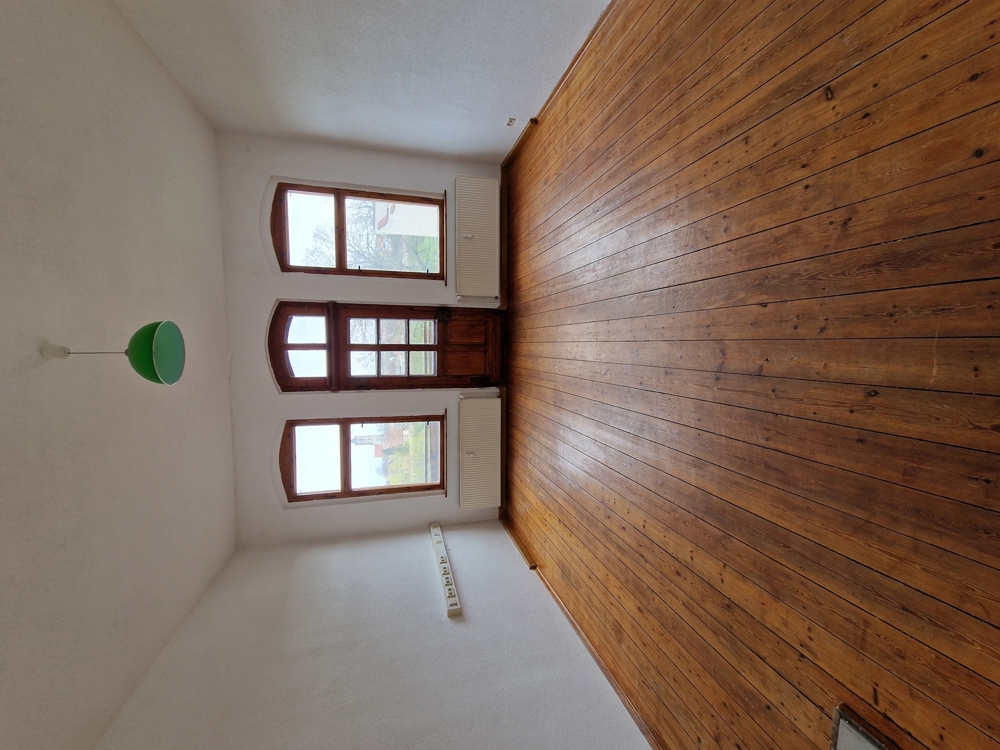Freie Zimmer im Alten Pfarrhaus - Studieren in Bernburg - Wohnen mit Stil - und Balkon! - Z2