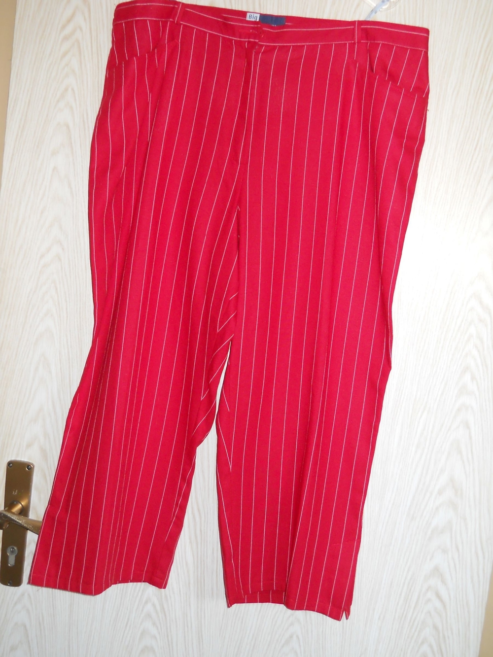schicke rote Hose - Stiefelhose Gr. 48